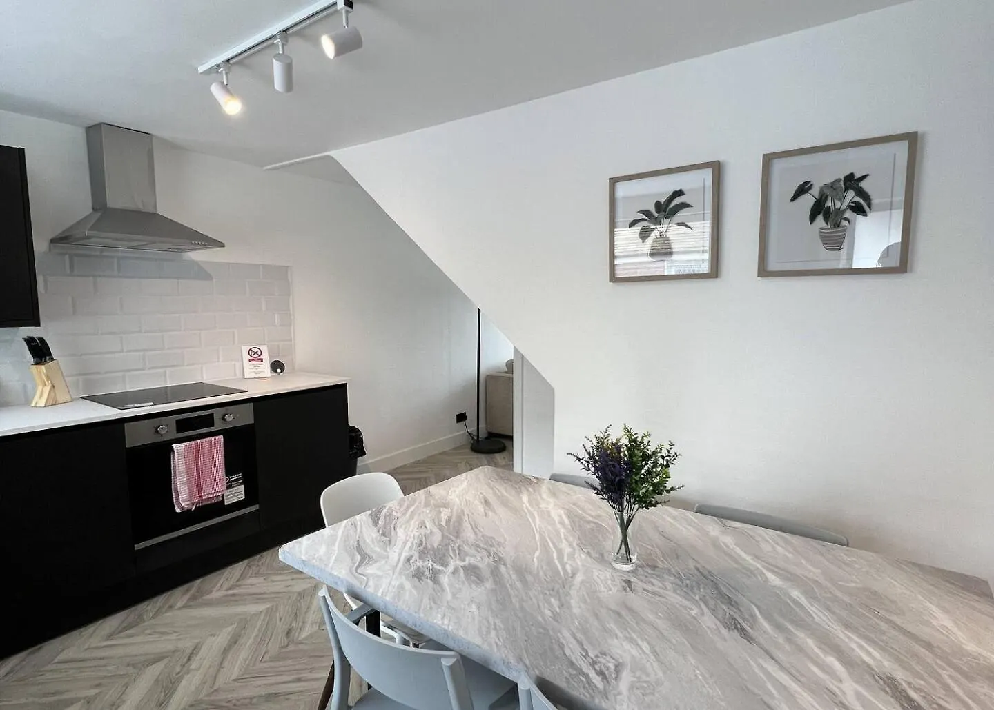 Secret Square View Apartment Pass The Keys Brighton Holiday home